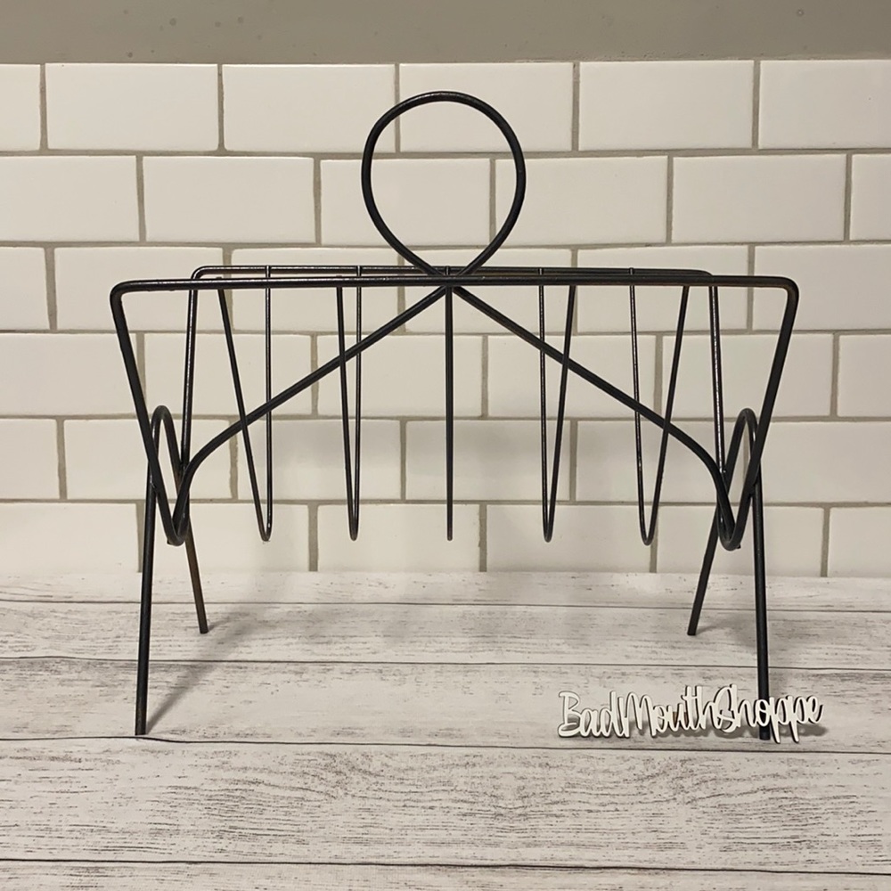 Vintage Retro Mid Century Metal Magazine Rack Stand Decor